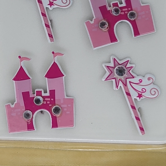 The Paper Studio Spare Parts Princess Brads 6 pcs Princess Icon w/Gems Brads - Picture 6 of 8